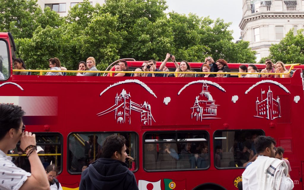 WNBR 2017 - People Alarmed on Bus