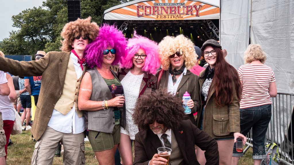 Cornbury - Big Hair Bunch